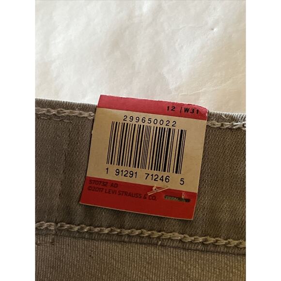 Levis Jean Shorts Mens 31 Gray Mid Length Denim Chino Short Vintage Soft NWT - Picture 7 of 10